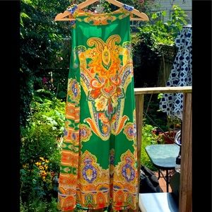 Vibrant green gold Inc.  shift dress